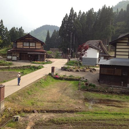 Minshuku Goyomon Hotel Nanto Bagian luar foto