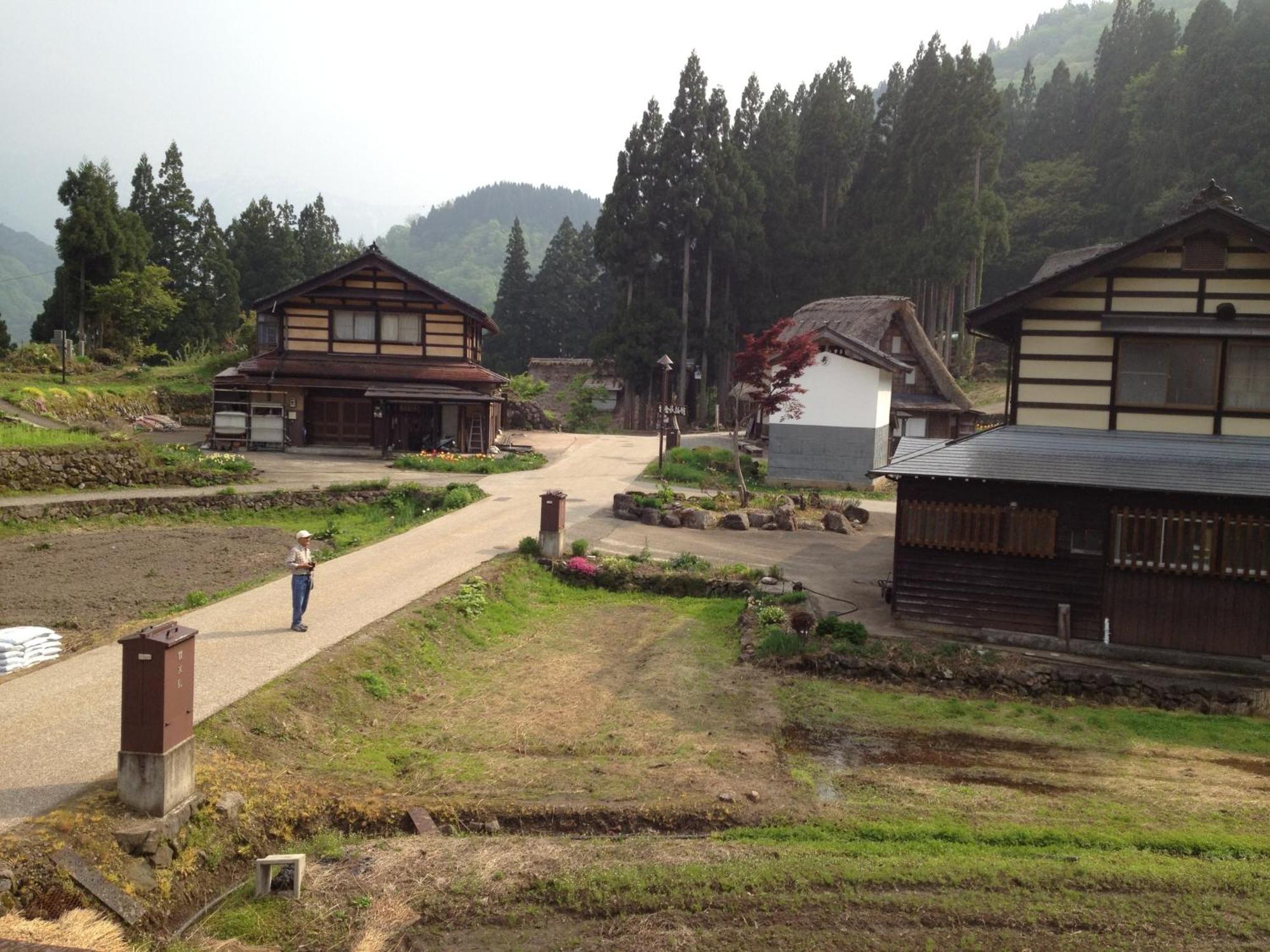 Minshuku Goyomon Hotel Nanto Bagian luar foto